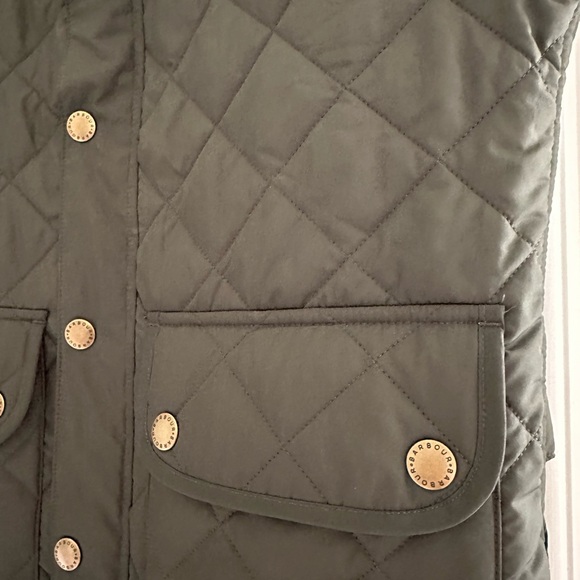 Barbour Green Quilted Vest for Layering - Picture 10 of 10